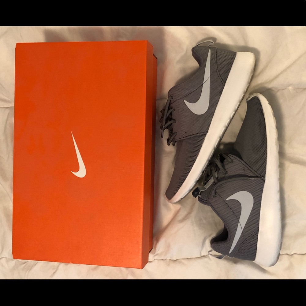 Nike Roshe Runs - grey